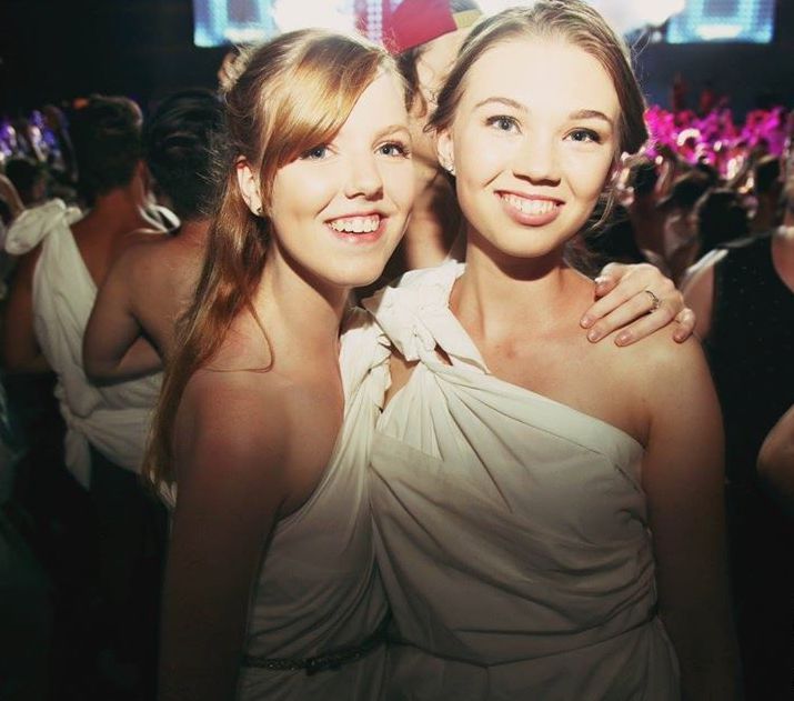 toga party dress ideas 2026* 16 outfits to wear to toga party (Besides toga!)