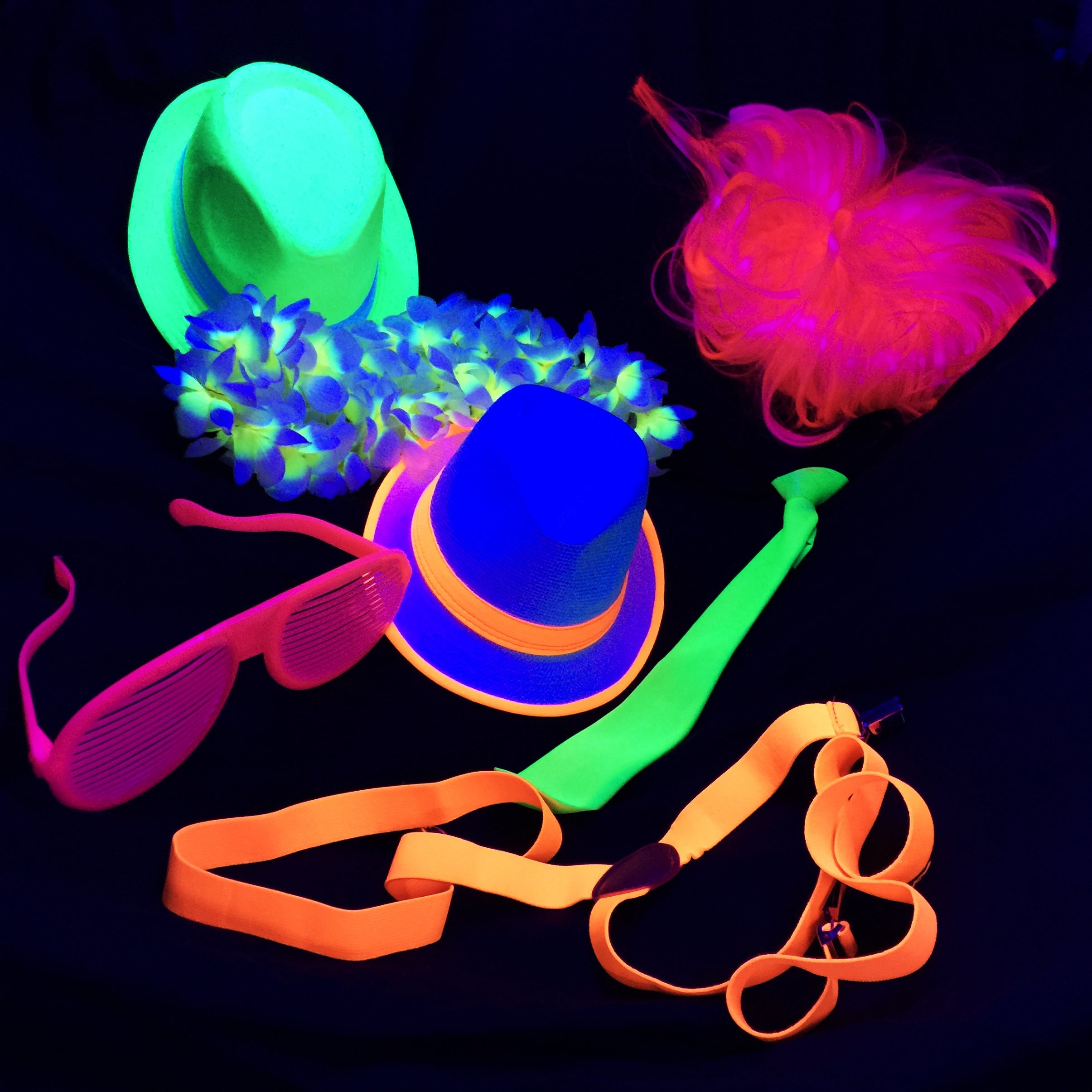What to wear to a glow party? PARTY GOAT What to wear to a glow party? PARTY GOAT